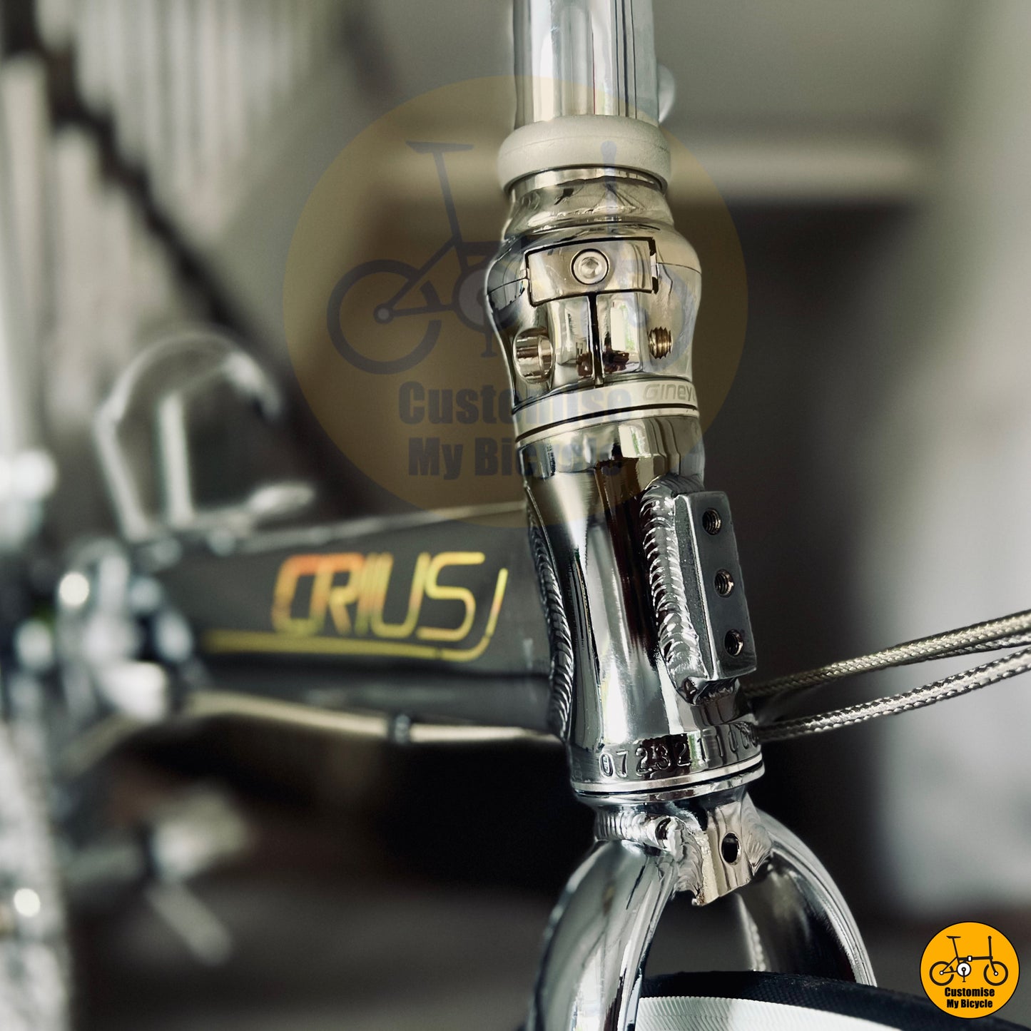 Electroplated Silver Crius Master 22-Inch Foldie β A Stylish & Reliable Ride for City Commuting