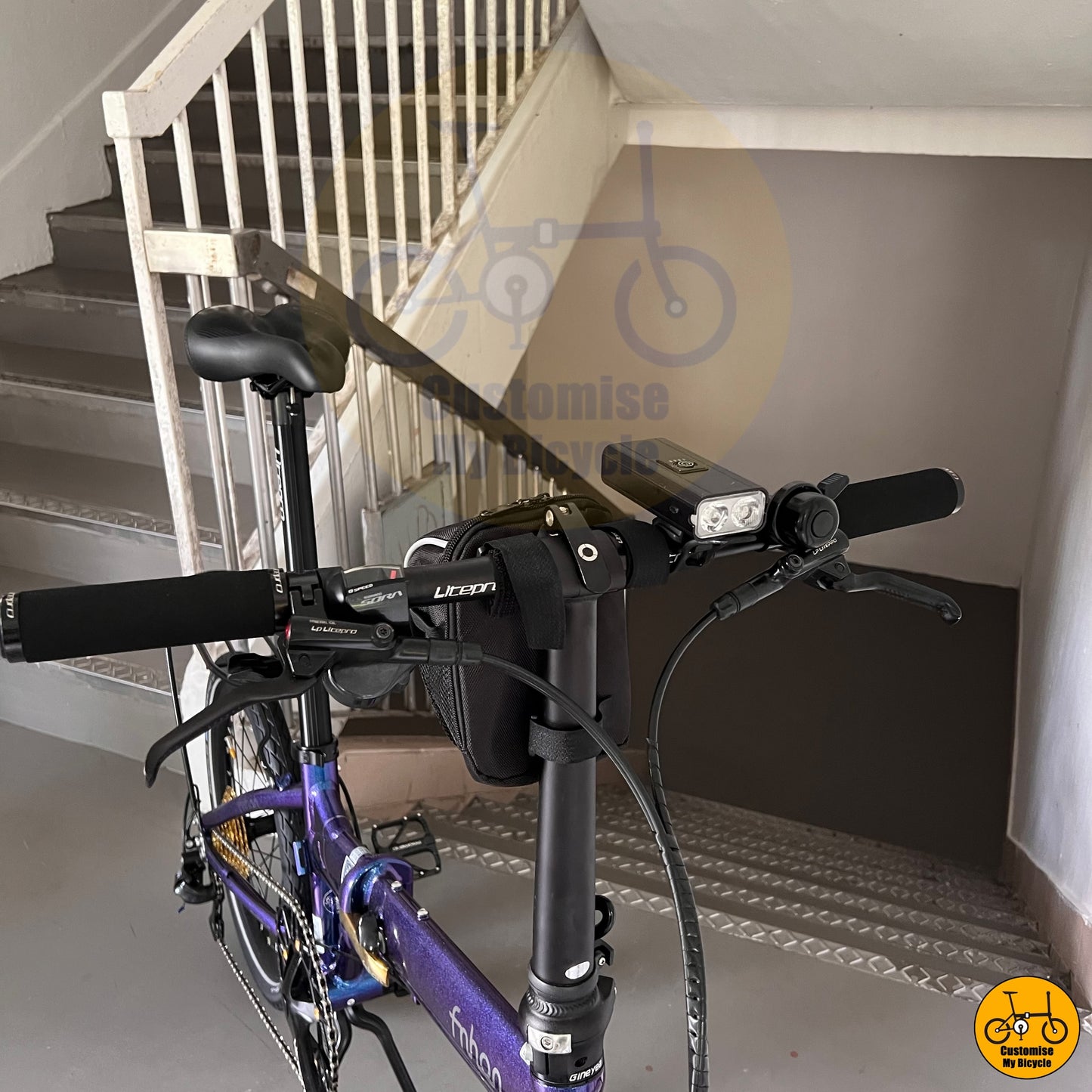 Cockpit Setup on Fnhon Blast 20-Inch Folding Bicycle β A Java & Birdy Alternative for Adventure Cyclists