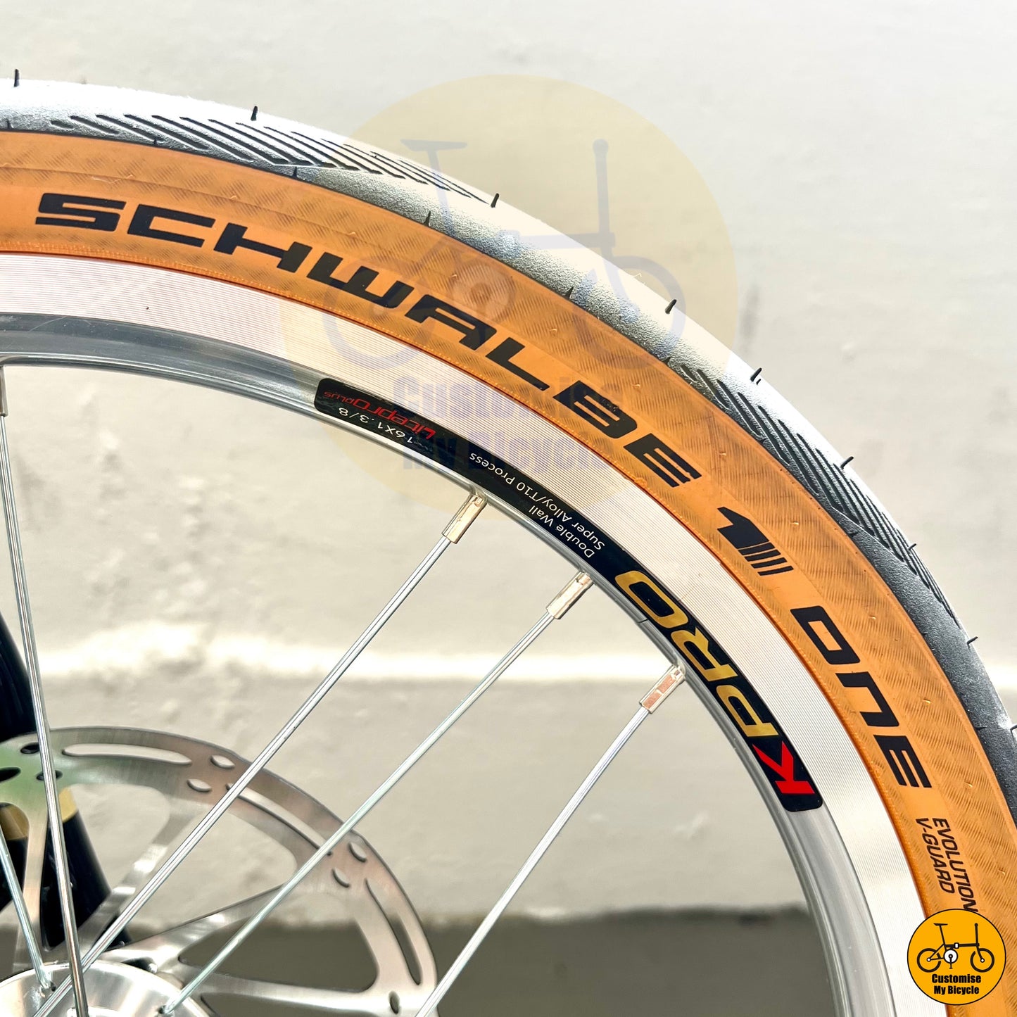 Fnhon Gust 18β β’ Shimano 9s β’ British Green