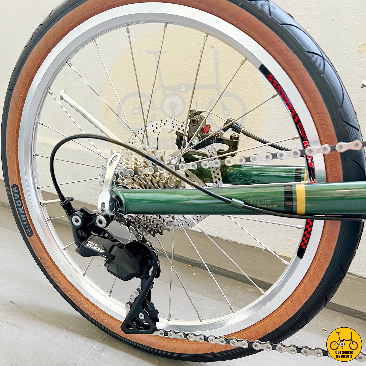20-inch folding bike with premium disc brakes for safe stopping power