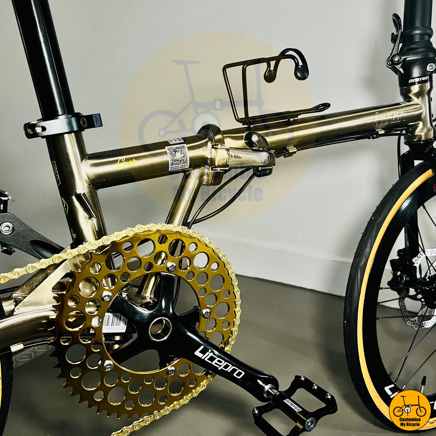 Elegant Fnhon Gust bike with a premium alloy crankset