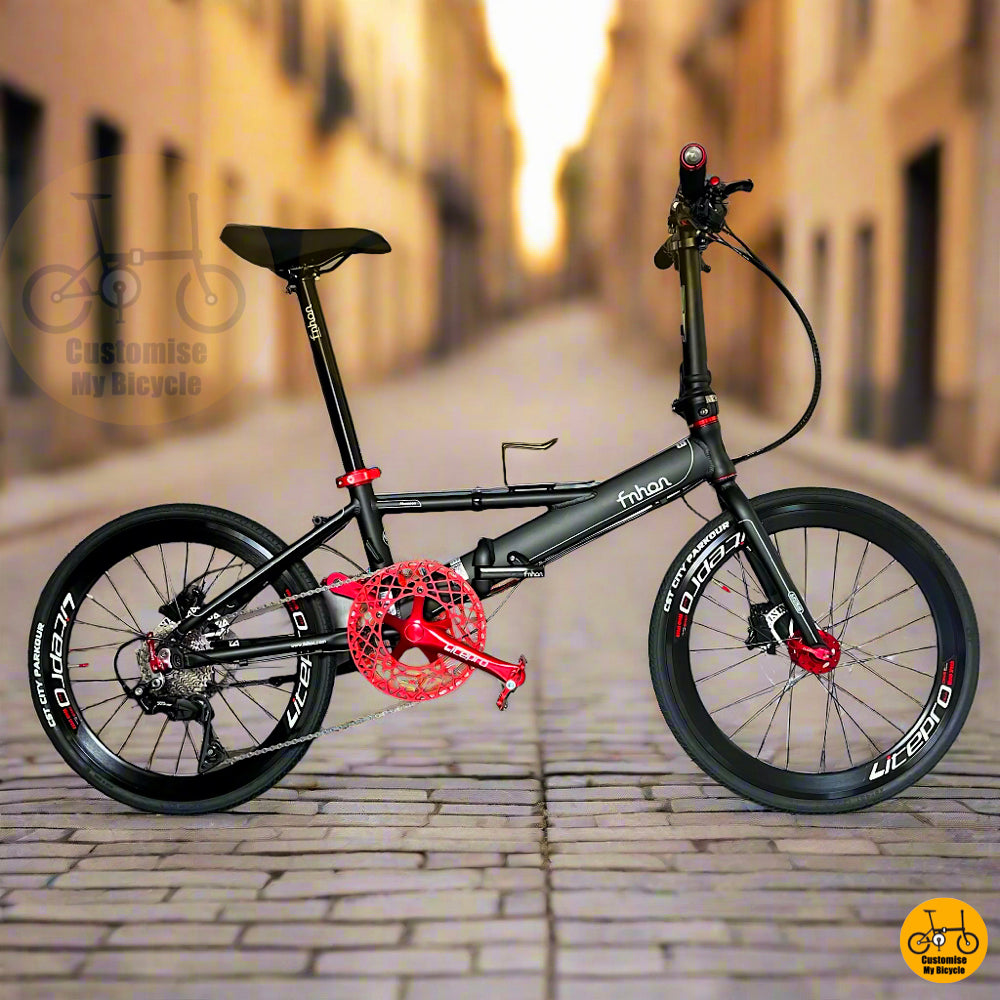 Fnhon Monsoon 22-inch folding bike with Shimano 11s 105 gearset and hydraulic brakes
