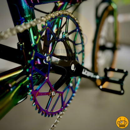 Oil Slick Finish Crius Master 22-Inch Folding Bike – A Standout Alternative to Dahon
