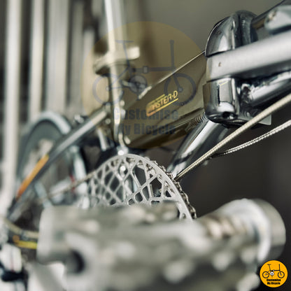 Master D Logo on Fast & Smooth Crius Master 22-Inch Foldable Bike – A Lightweight Rival to Tern & Dahon
