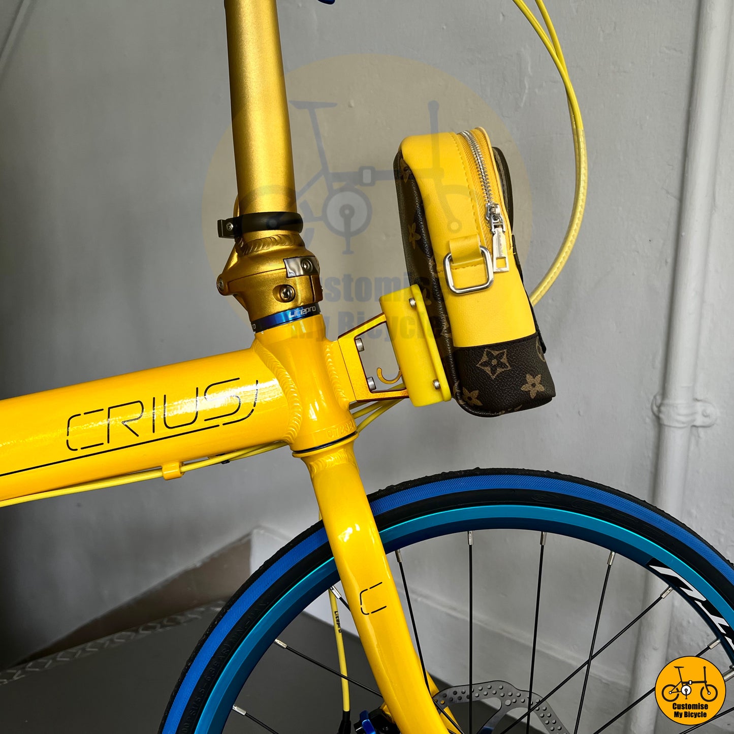 Banana Yellow Crius Master 22-Inch Foldable Bicycle – A Bright & High-Performance Foldie
