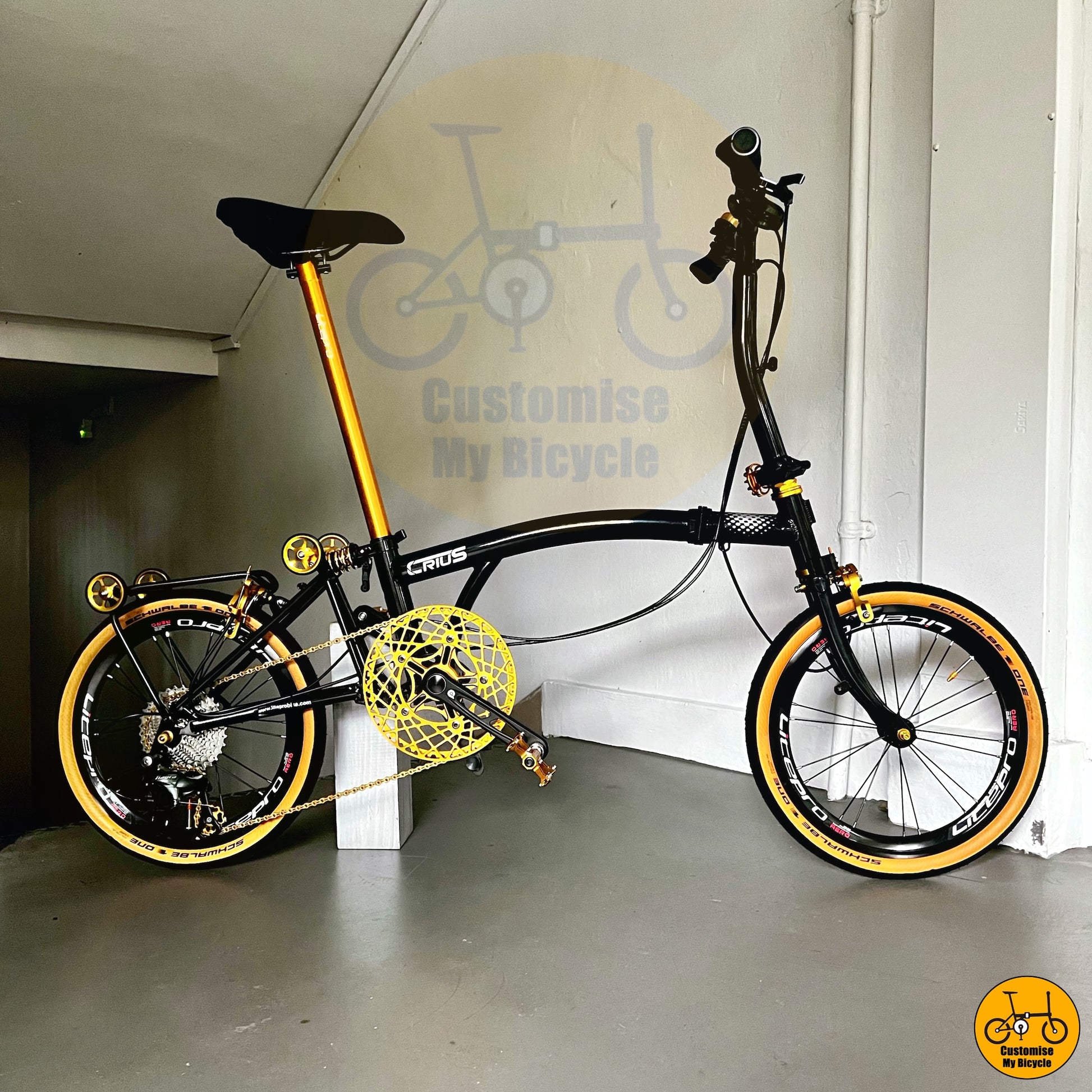 Crius Trifold 18-inch Performance Bike – Sleek Black and Gold Design
