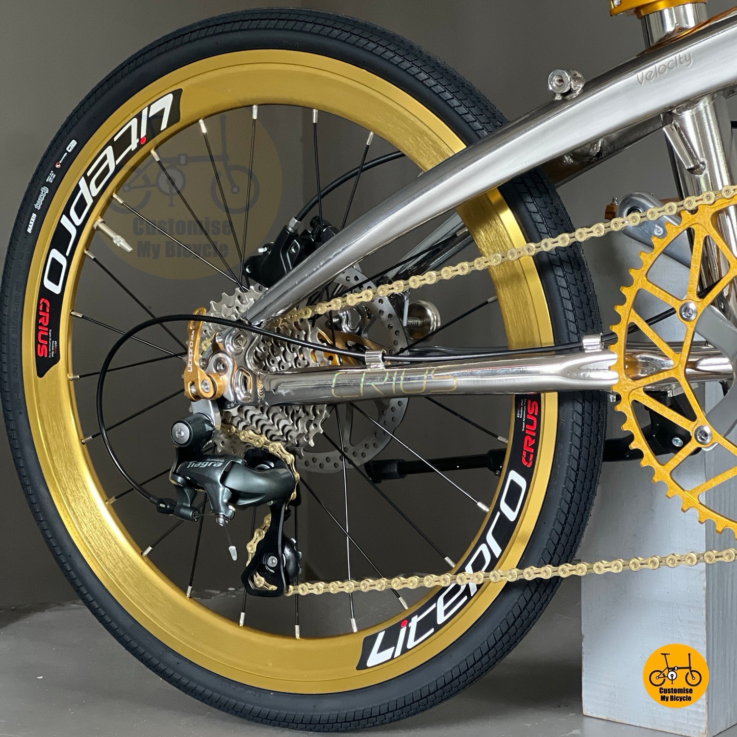 Shimano Tiagra 10-speed gear system close-up