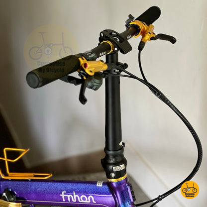 FNHON adjustable handle post on urban folding bike cockpit view