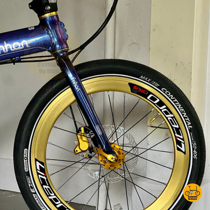 Lightweight folding bike overall front high angle view with Continental Contact Urban tyres