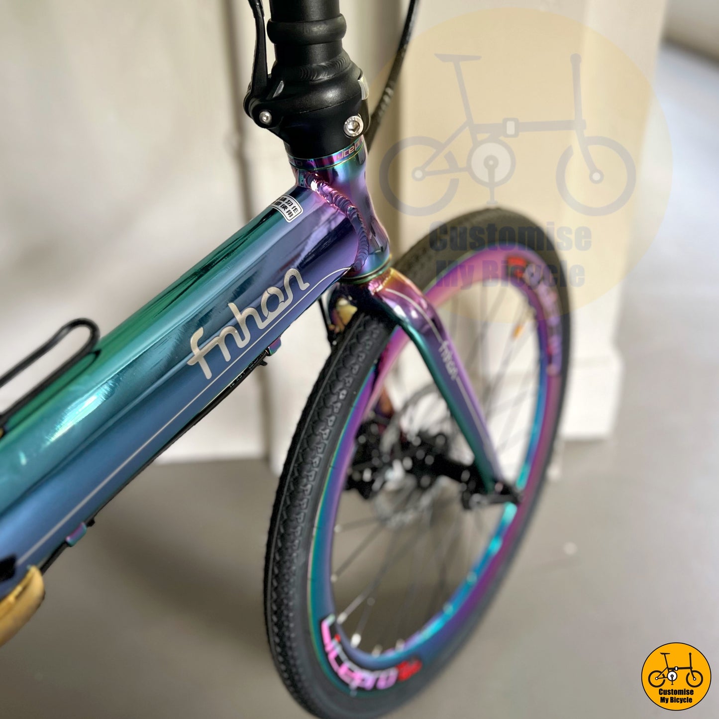 Oil Slick Fnhon Blast 22-Inch Foldable Bicycle – A Rainbow-Inspired High-Performance Ride
