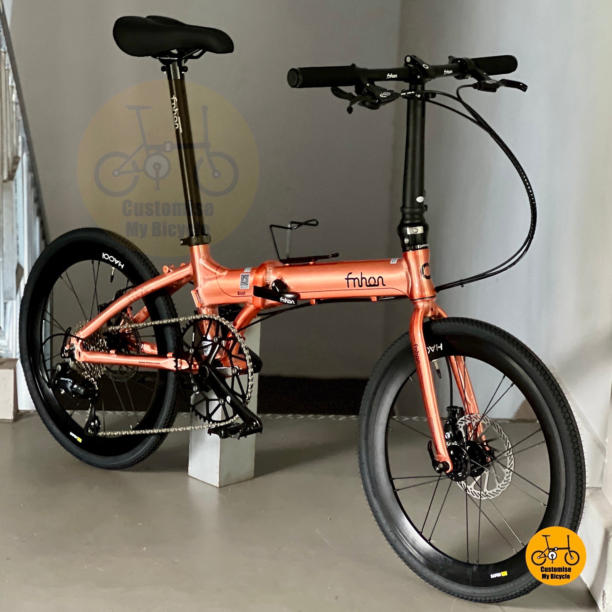 Fnhon Blast Rose Gold 22 inch lightweight folding bike with Shimano 9 gears and high profile wheels
