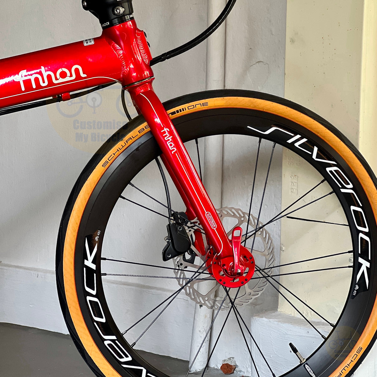 Silverock Wheels on Fnhon Blast 22" Ruby Red folding bike 