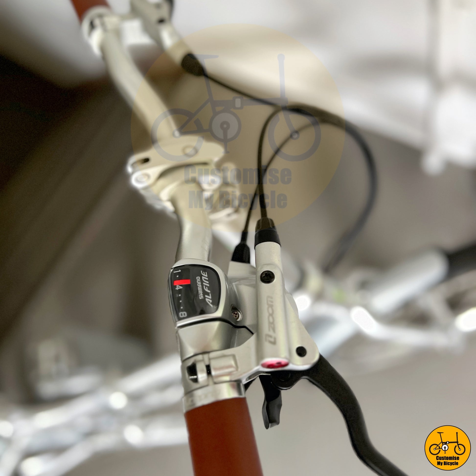 Zoom Hydraulic Brake on Platinum Silver Fnhon Blast 22-Inch Foldable Bicycle – A Durable & Stylish City Ride
