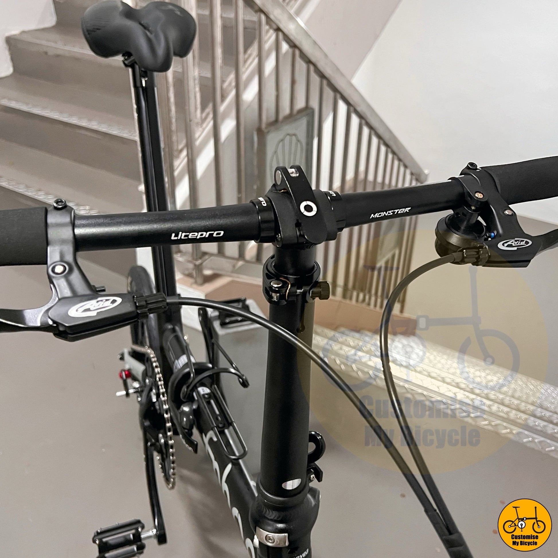 Fnhon 16-inch bike with minimal cockpit design
