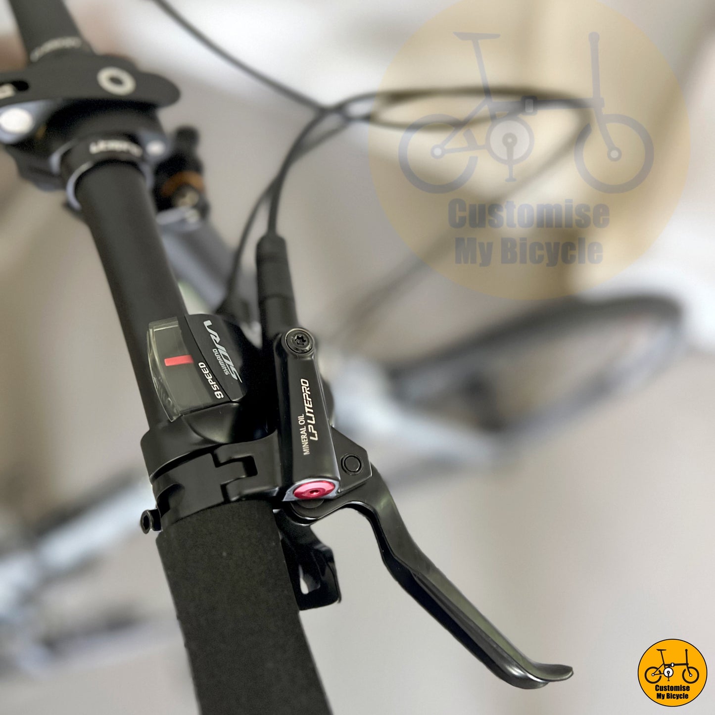 Litepro Hydraulic Brake on Strong & Sturdy Fnhon Gale 22-Inch Foldie – A Reliable Ride for City Commuters
