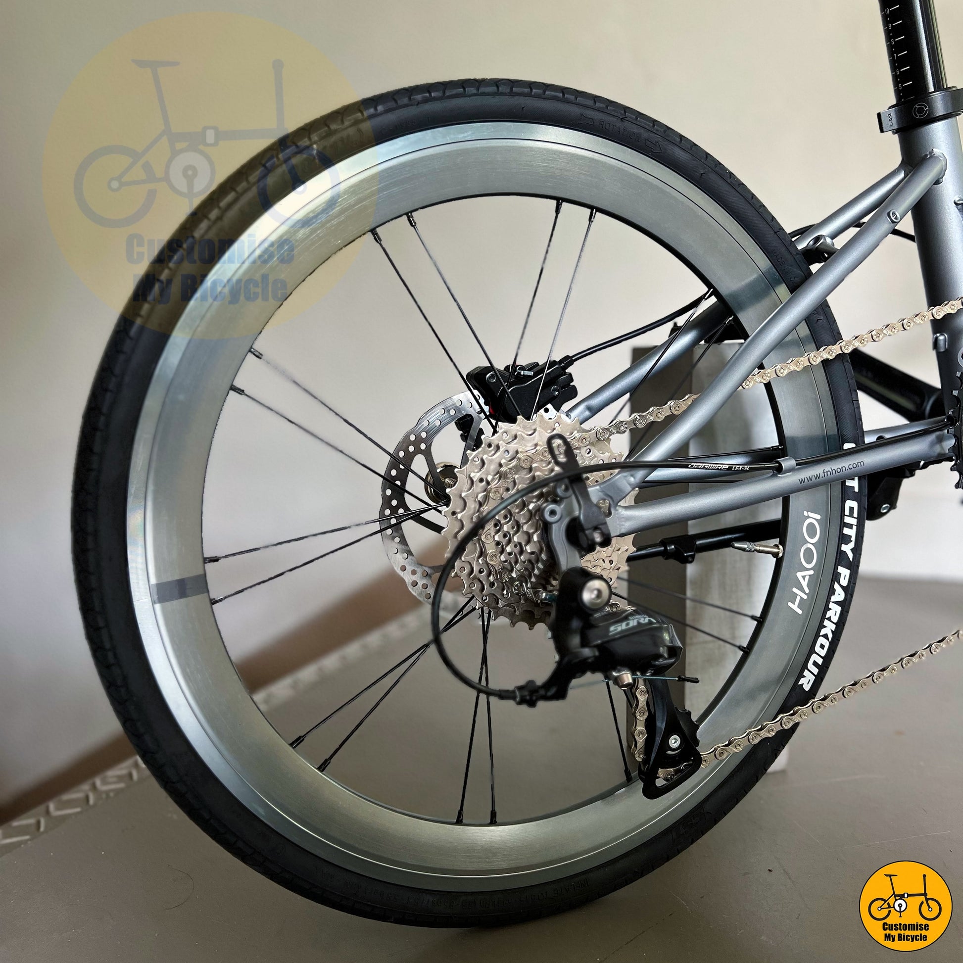 Haooi Aero Wheelset on Fnhon Gale 22-Inch Foldie – A Premium Alternative to Brompton with Advanced Features
