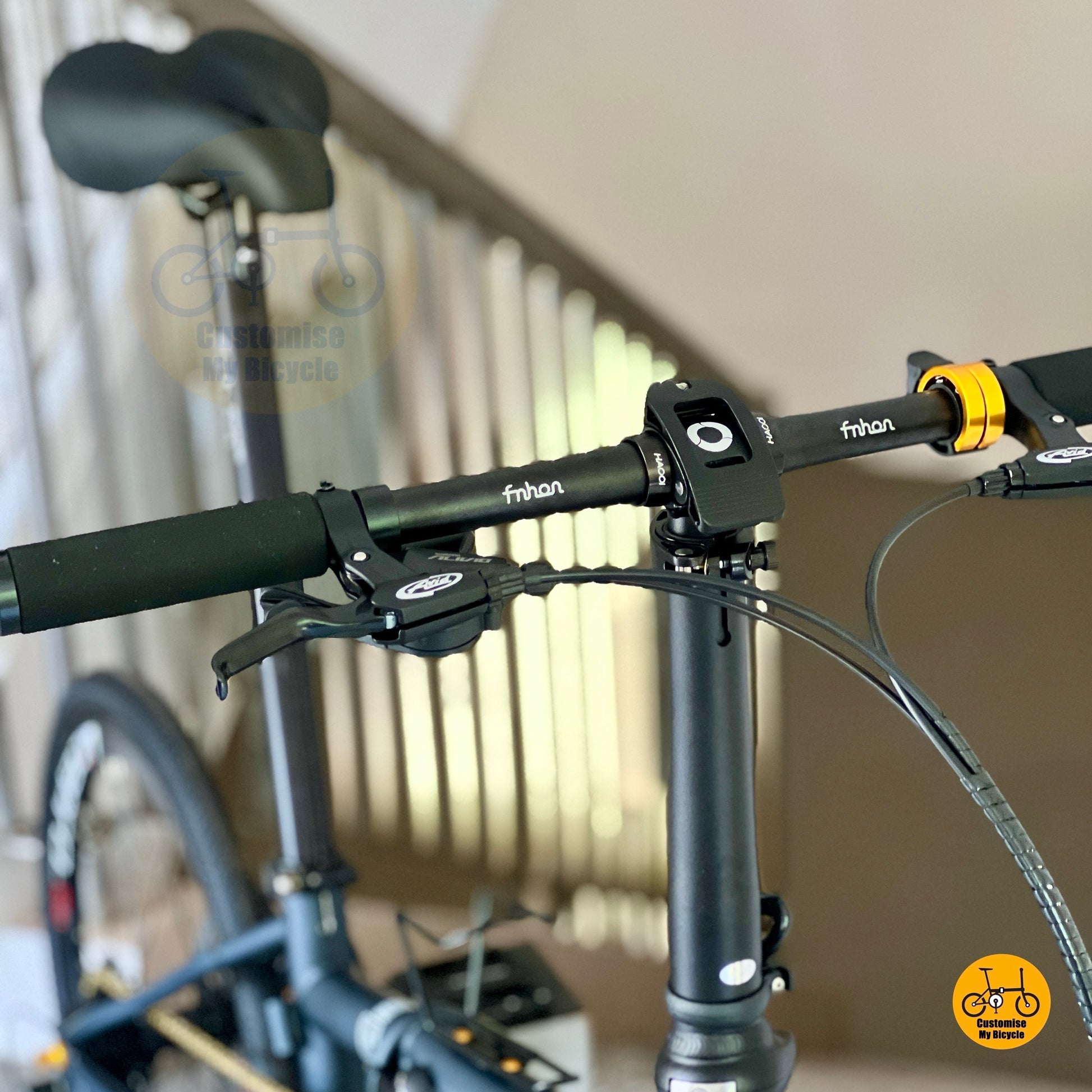 Fnhon Gale folding bike adjustable handle post detail
