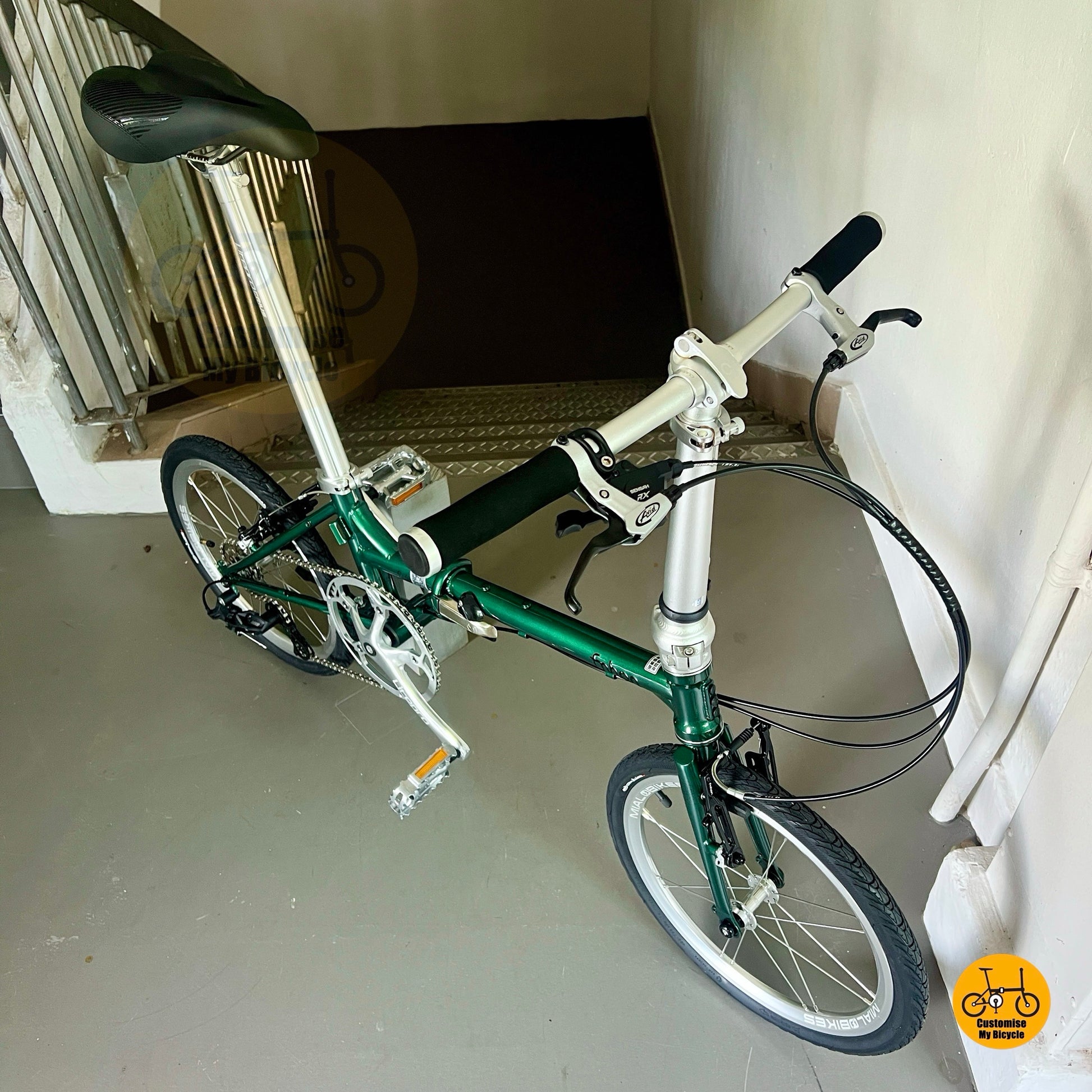 Basikal lipat 18 inci Fnhon Gale warna hijau gear 5 retro dan ringan  
