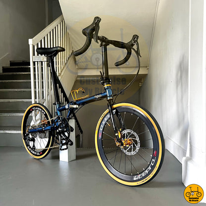 Drop bar folding bike designed for high-speed city and long-distance rides
