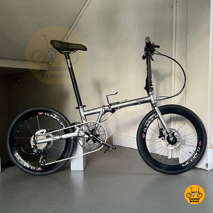 Sepeda Lipat Fnhon Gust 22 Inci Warna Abu Abu Dengan Gear Shimano Dan Rangka Kromoli
