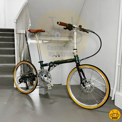 Classic-style 22-inch foldable bicycle with a sleek and sturdy frame
