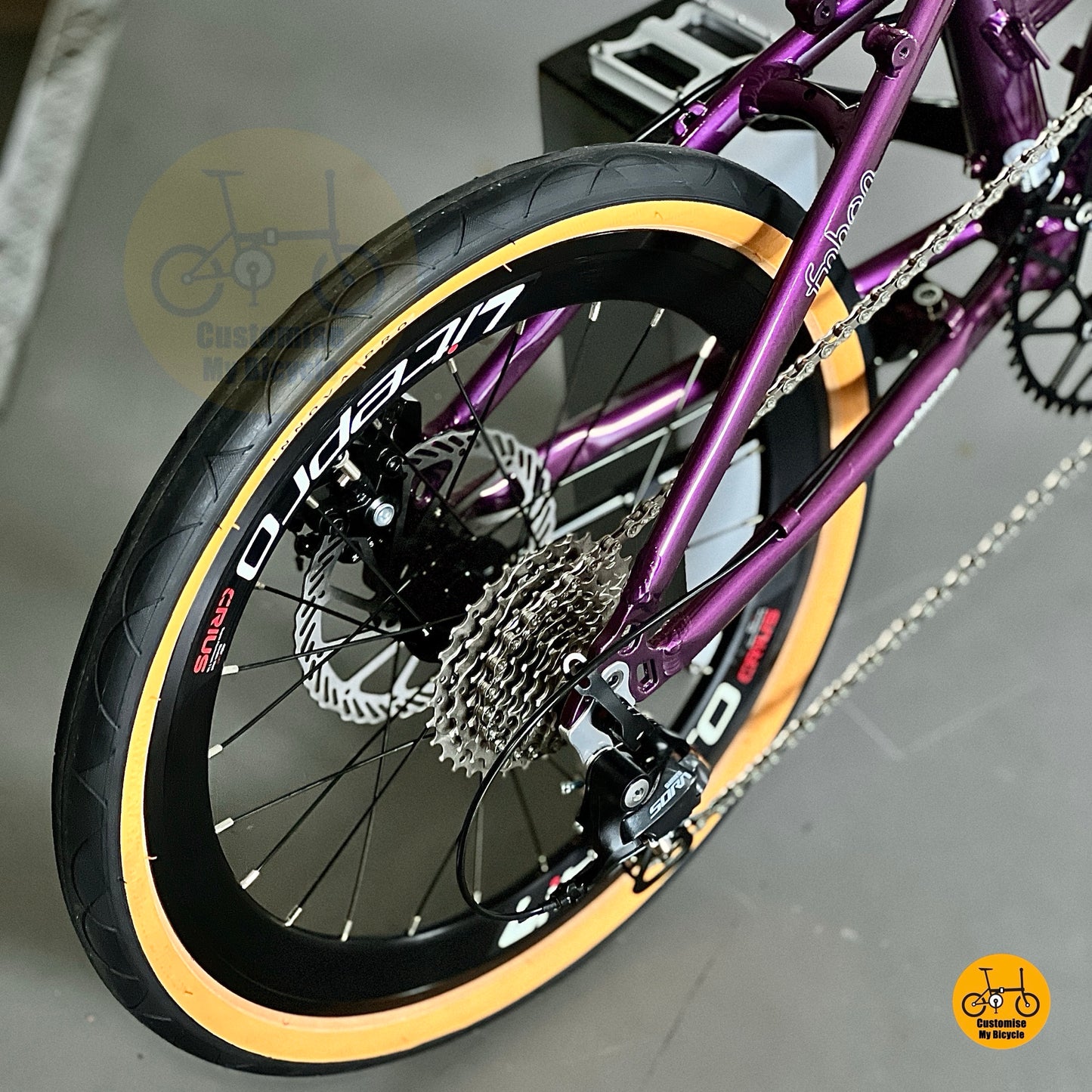 Close up of Shimano 9 speed gears on Fnhon Blast Royale Purple folding bicycle
