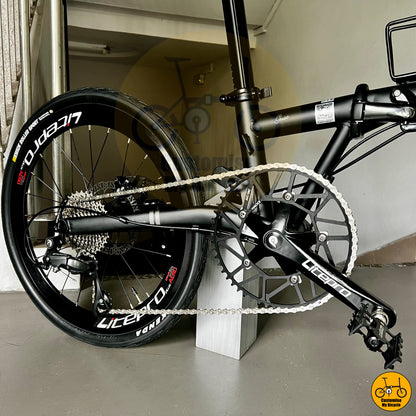 22-inch performance folding bike designed for speed and efficiency
