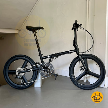 Matte Black Fnhon Gust 22 inch foldable bicycle Shimano 9 speed drivetrain carbon trispokes loud hub wheels

