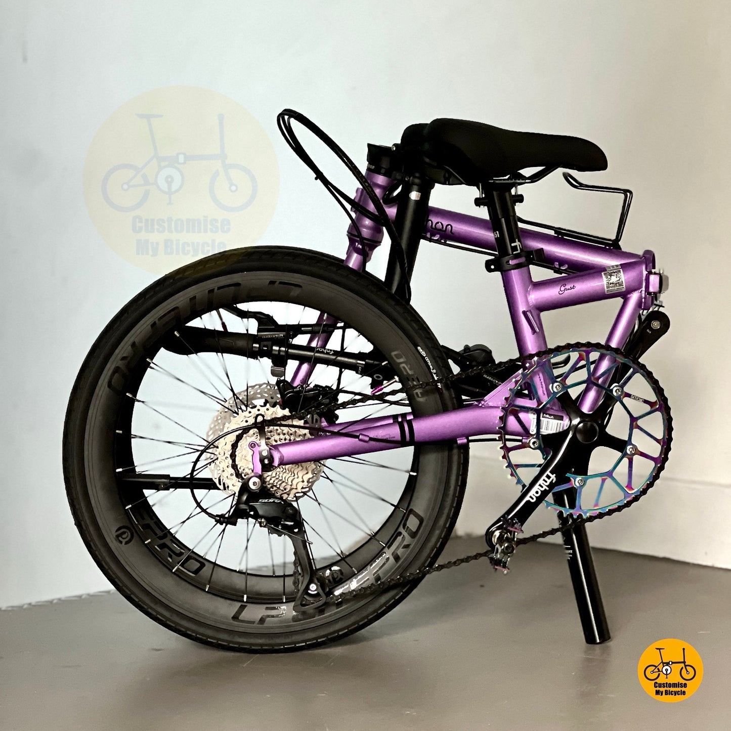Full folded of Fnhon Gust 22 Inch Big Wheel Folding Bike with Disc Brakes and Litepro Wheels

