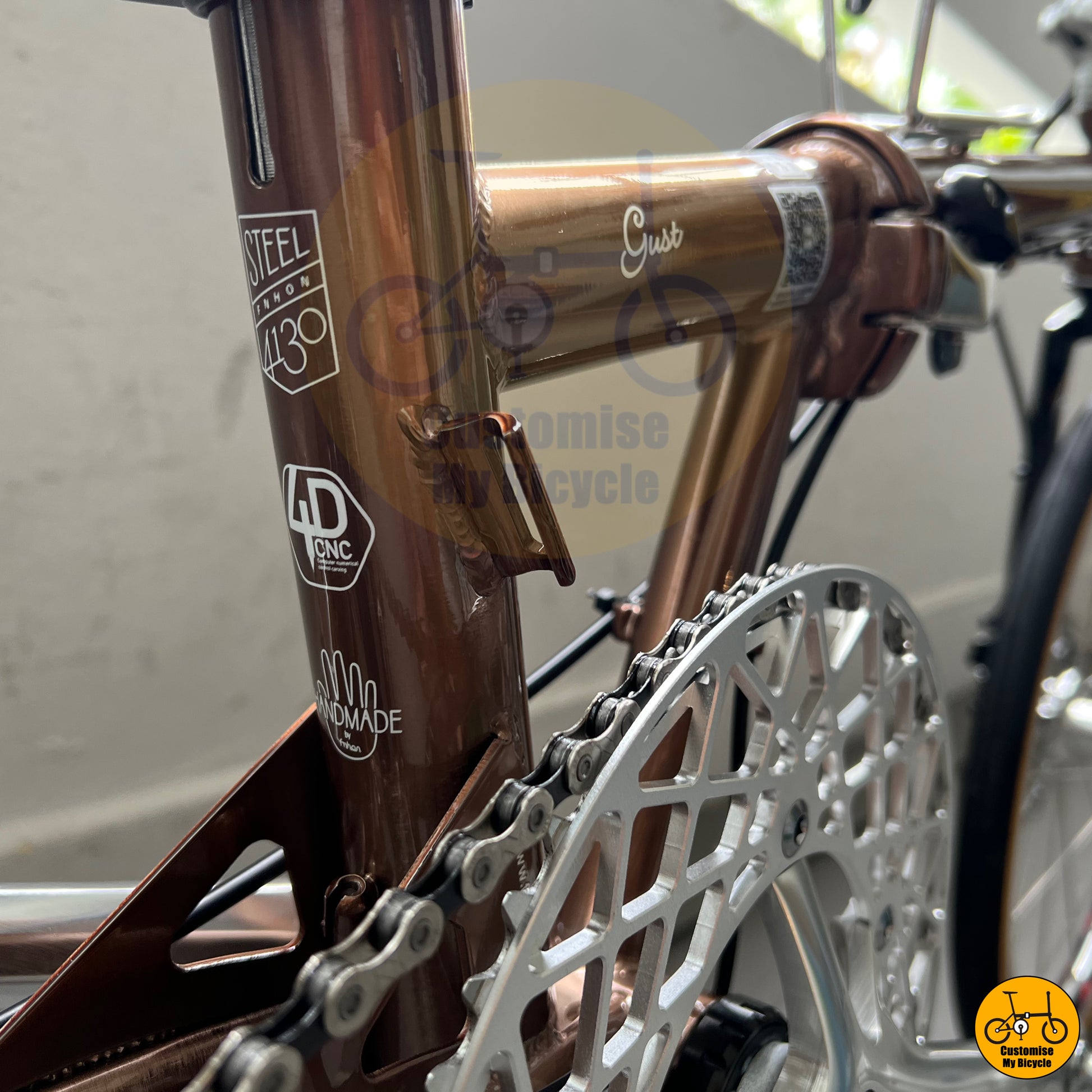 Hand-made rose gold frame bicycle with Shimano drivetrain and responsive brakes
