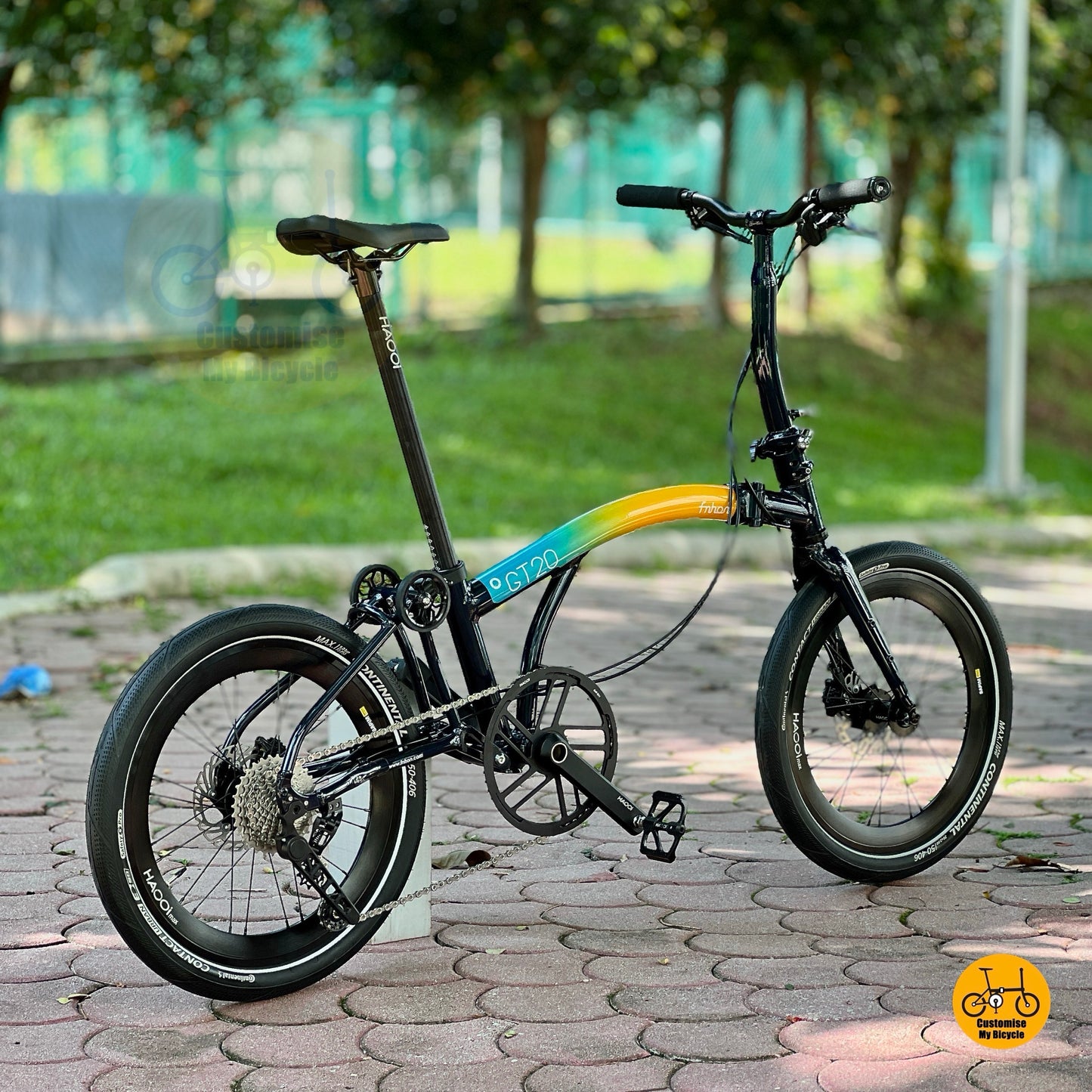 Lower Side View of Fnhon GT20 20" Trifold Aurora Blue with 10 gears and Hydraulic Brake