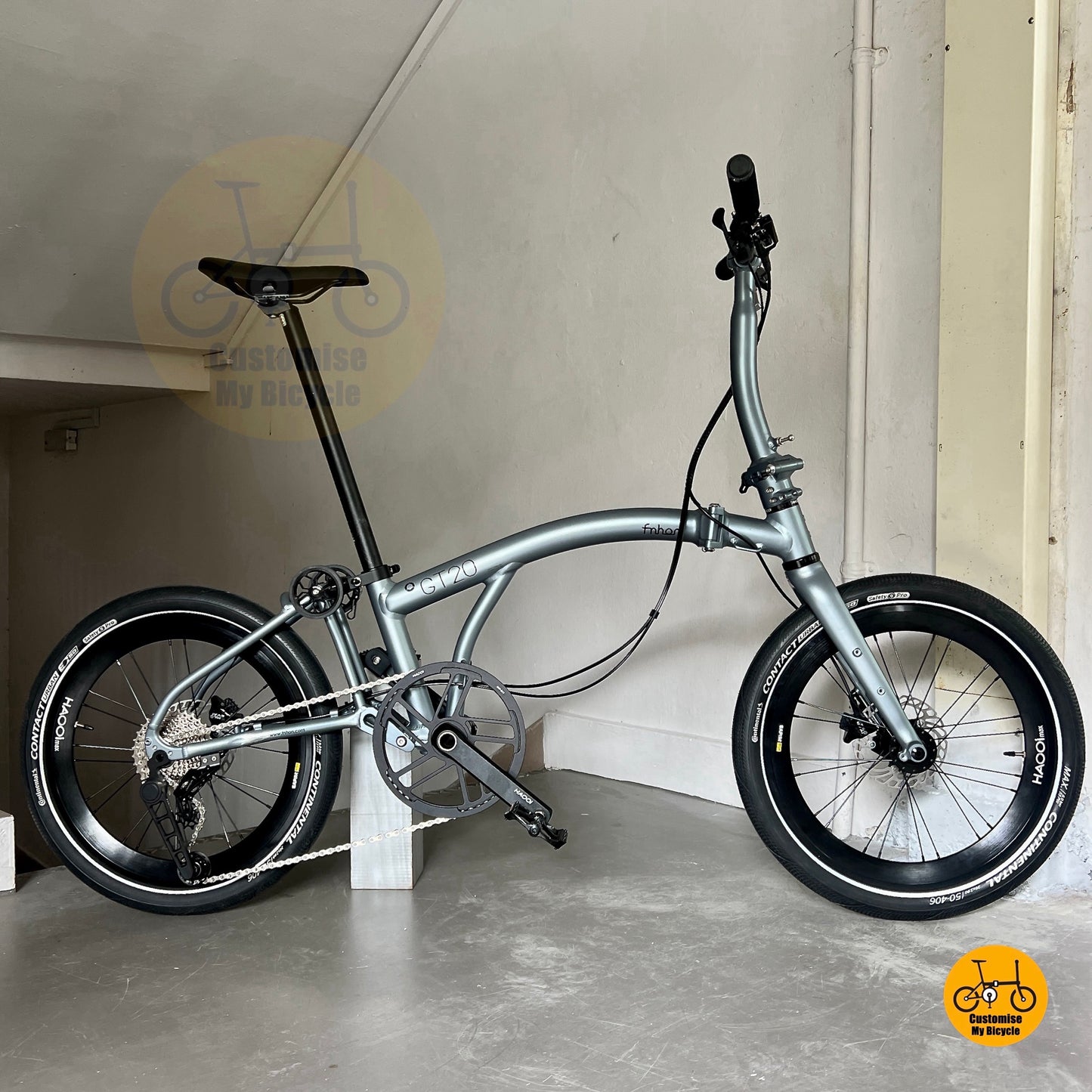 Basikal Lipat Fnhon GT20 20 Inci Shimano 10 Kelajuan Brek Hidraulik Untuk Kegunaan Bandar
