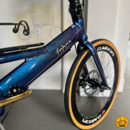 Close-up of Fnhon Monsoon’s Y-shape frame for extra stiffness and performance
