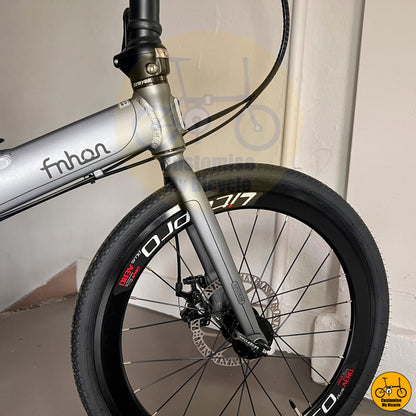 Battleship Grey Frame Fnhon Monsoon 22-Inch Folding Bike – A Bold & Durable Commuter Ride
