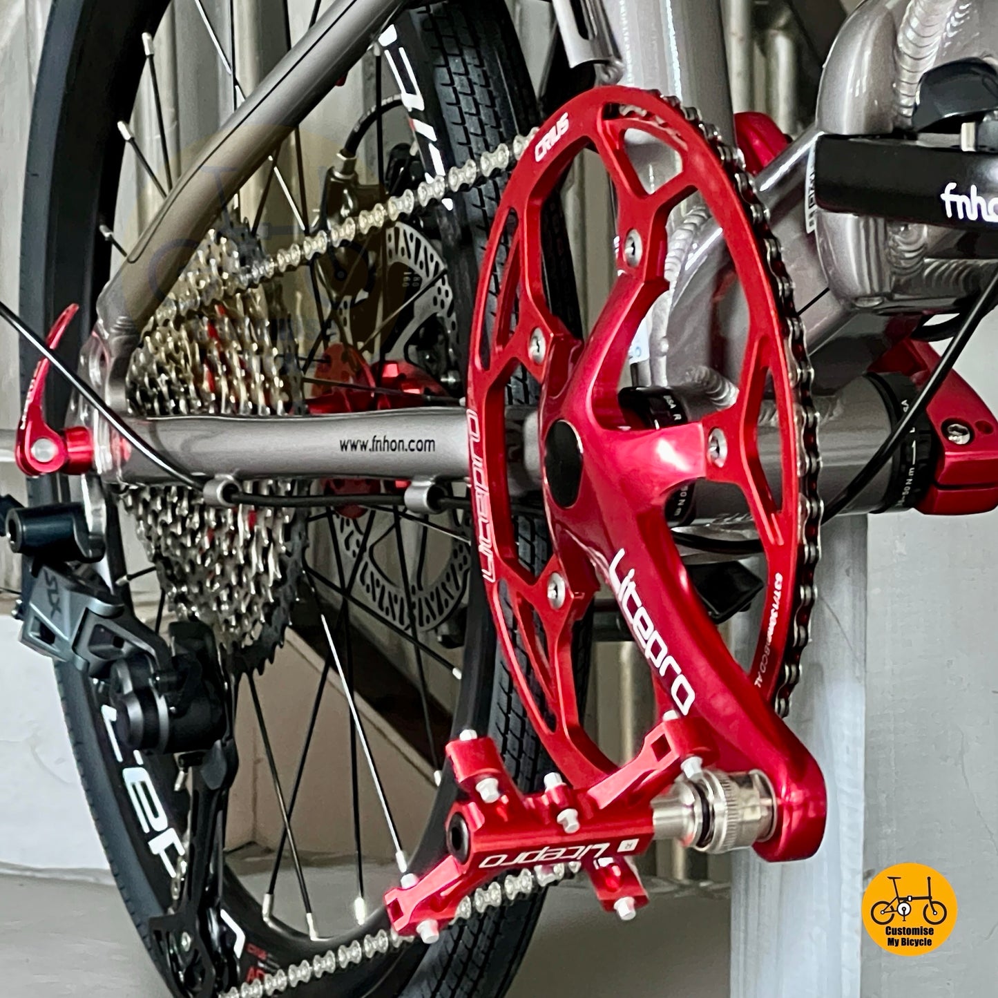 Fnhon Monsoon 22” • Shimano 12s SLX • Dolphine Grey & Red