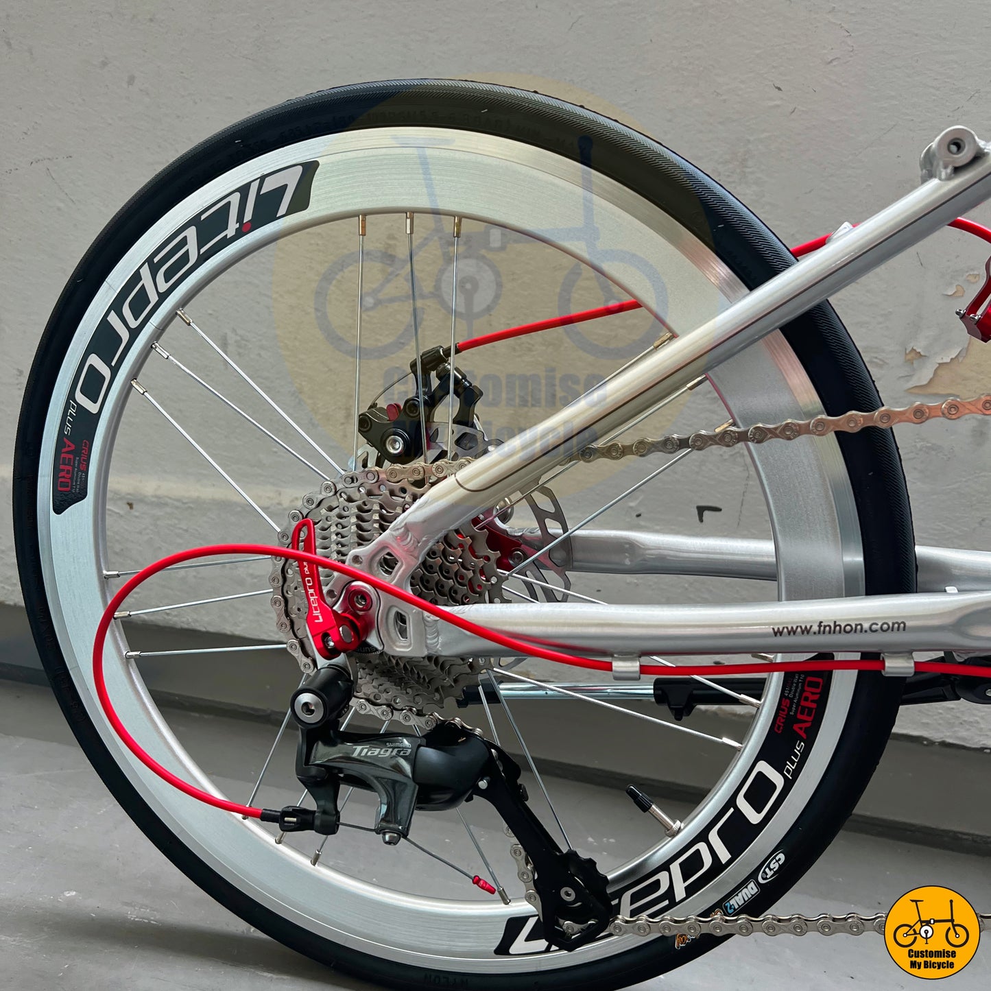 Smooth & Speedy Fnhon Monsoon 22-Inch Folding Bike – Optimized for City Commuting
