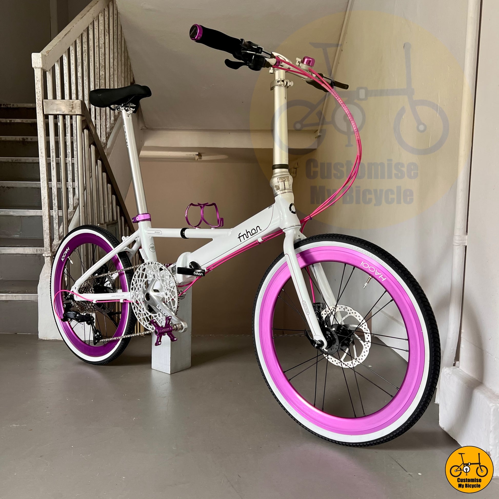 Lightweight & Stylish Fnhon Monsoon 22-Inch Foldie – Built for Smooth & Efficient Riding
