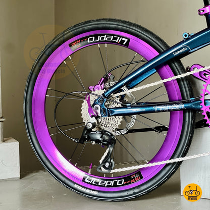 Chameleon Blue folding bike front high angle view with aerodynamic aluminium alloy body