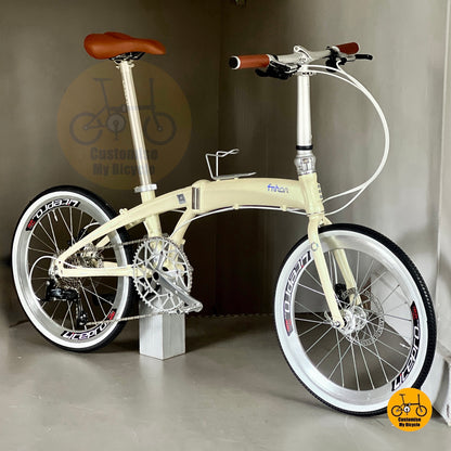 Foldie with comfy saddle and clean finish  
