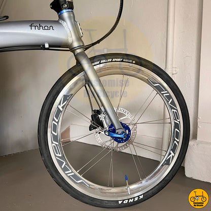 Top-Tier Folding Bike – Silverock Wheels & Grade 4 Locking System
