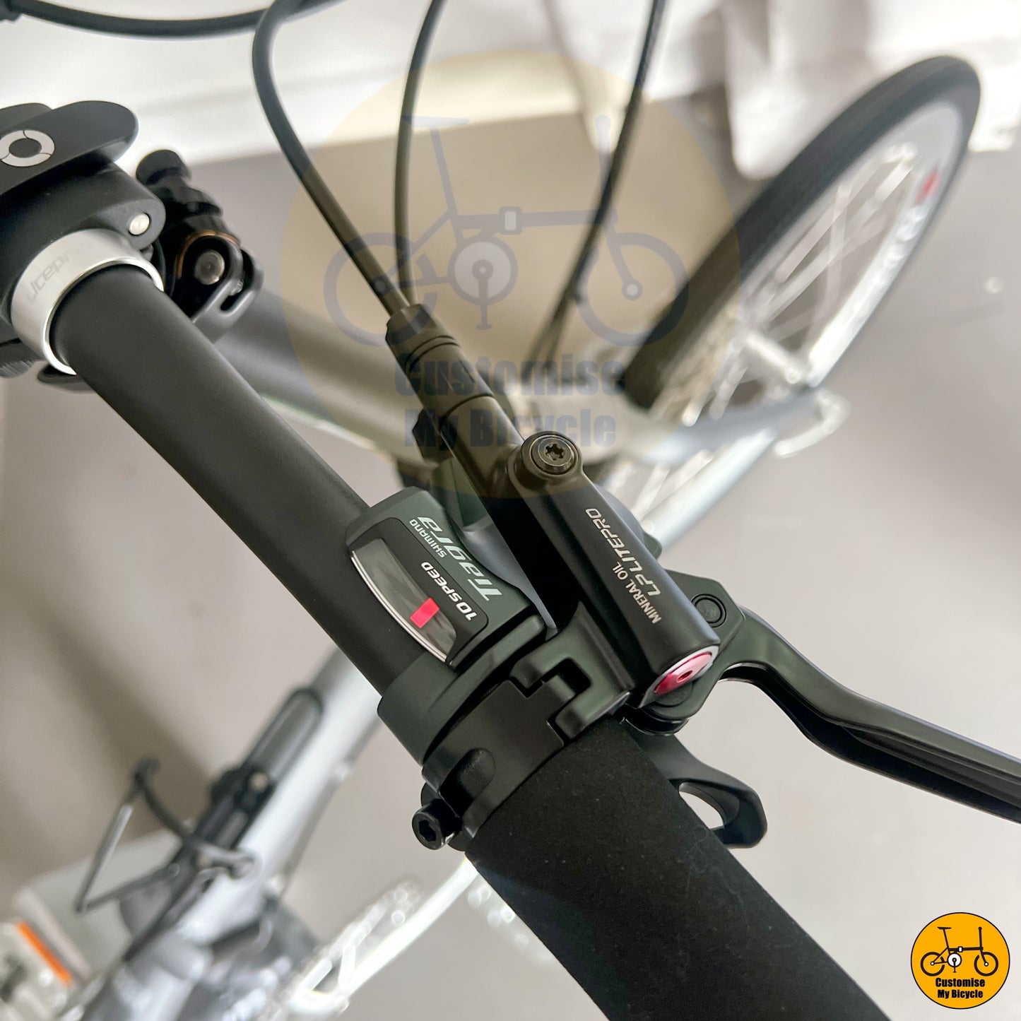 Shimano 10 Gears Tiagra on Ultimate Commuter Folding Bike – High-Performance & Stylish
