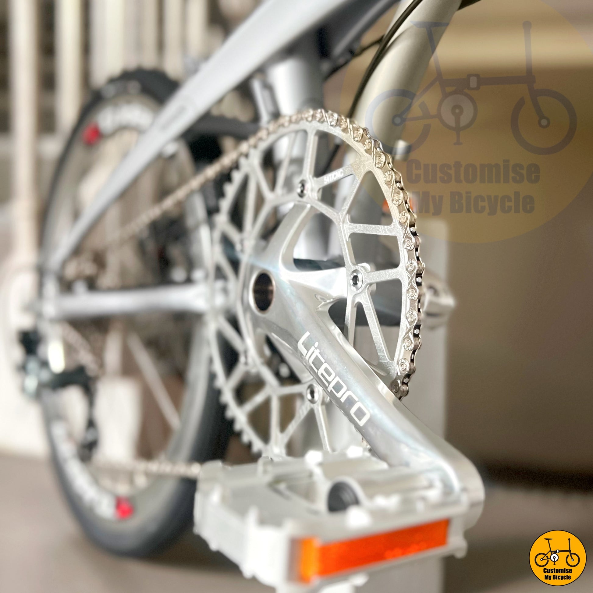 Pikes & 3Sixty Inspired Foldie – Lightweight & Easy to Carry
