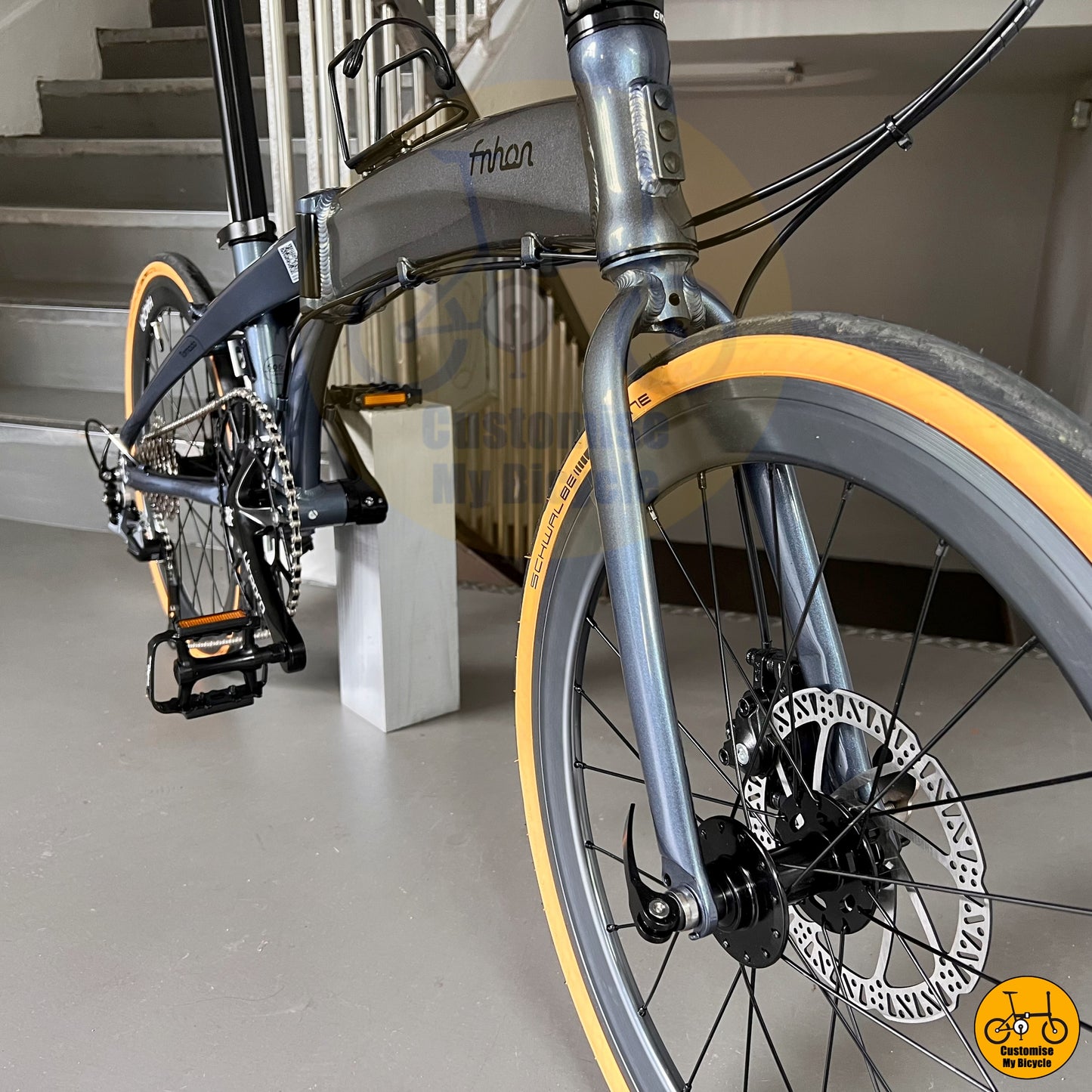 High-Performance Foldable Bike – Smooth Ride with Premium Tan Sidewalls
