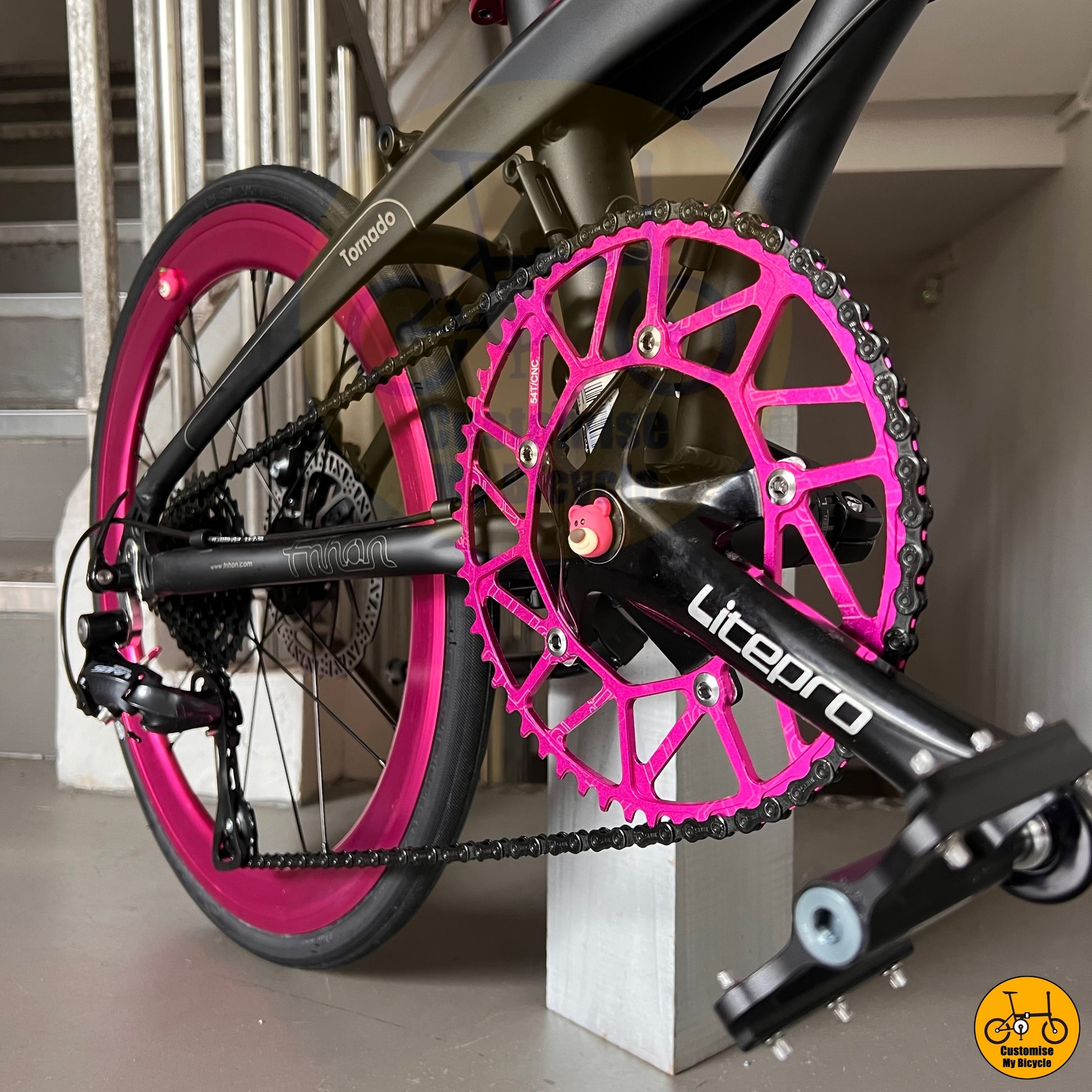 Lightweight City Folding Bike – Trendy, Elegant & Efficient
