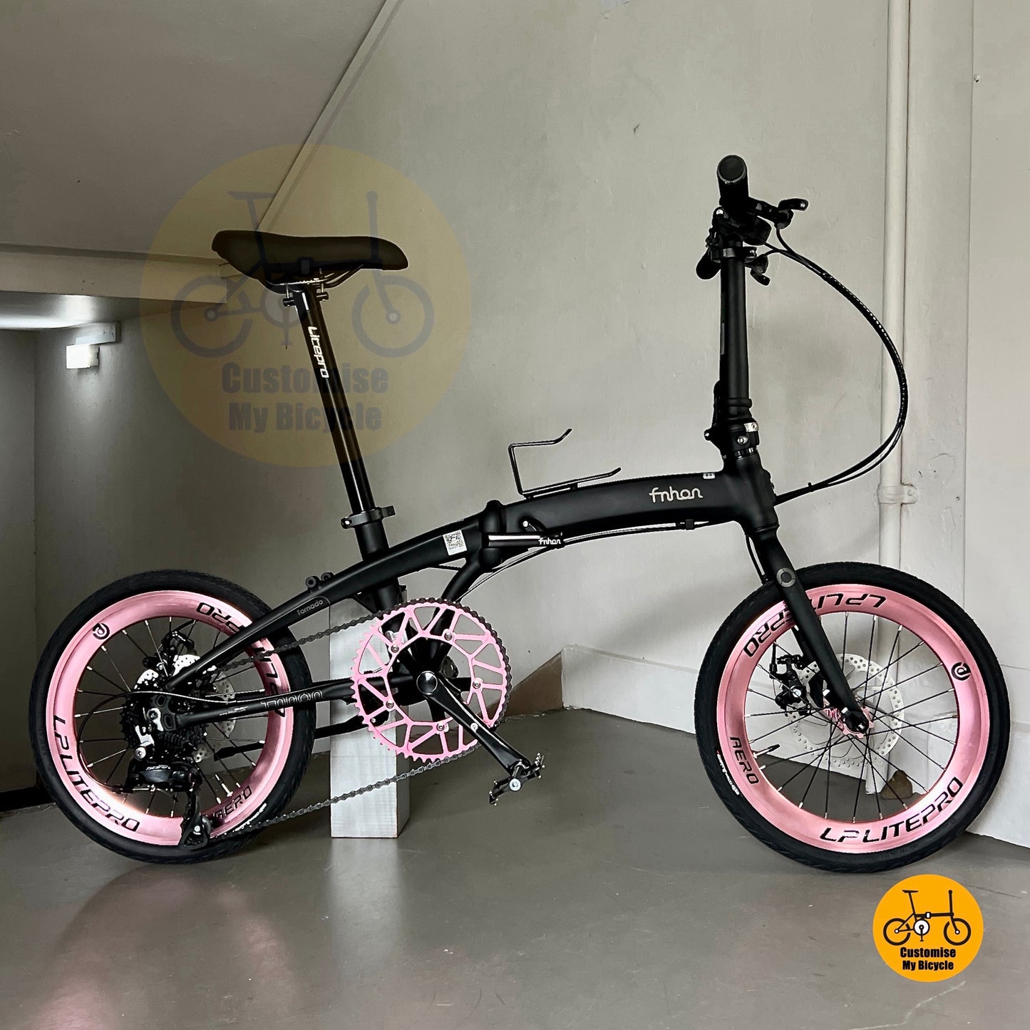 Matte Black Fnhon mini-Tornado 18 inch foldable bicycle Shimano 9 speed with 349 wheelset
