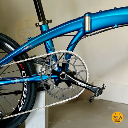 side view of fnhon crankset on fnhon Tornado royale blue