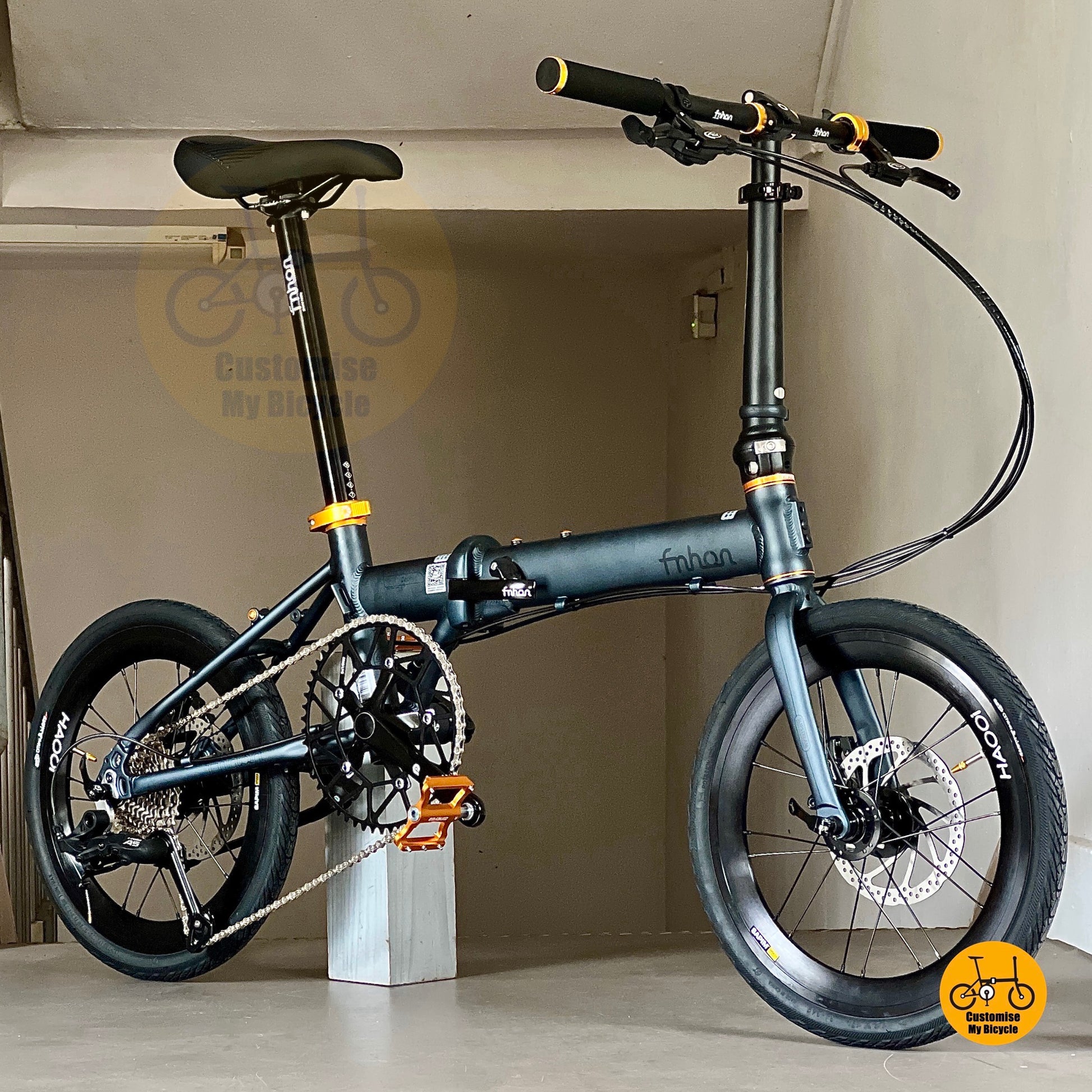 Zephyr foldable bicycle with high profile HAOOI wheels  
